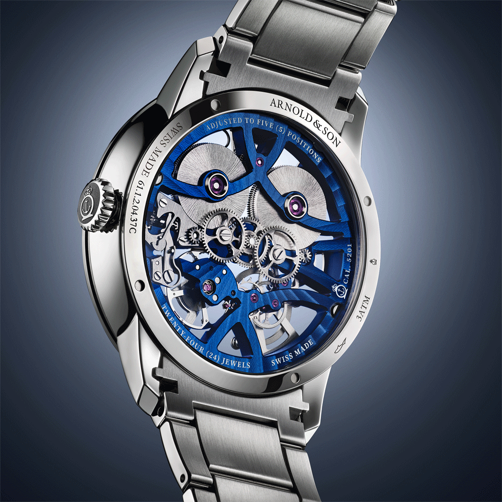 „Nebula 40 Steel“ von Arnold & Son