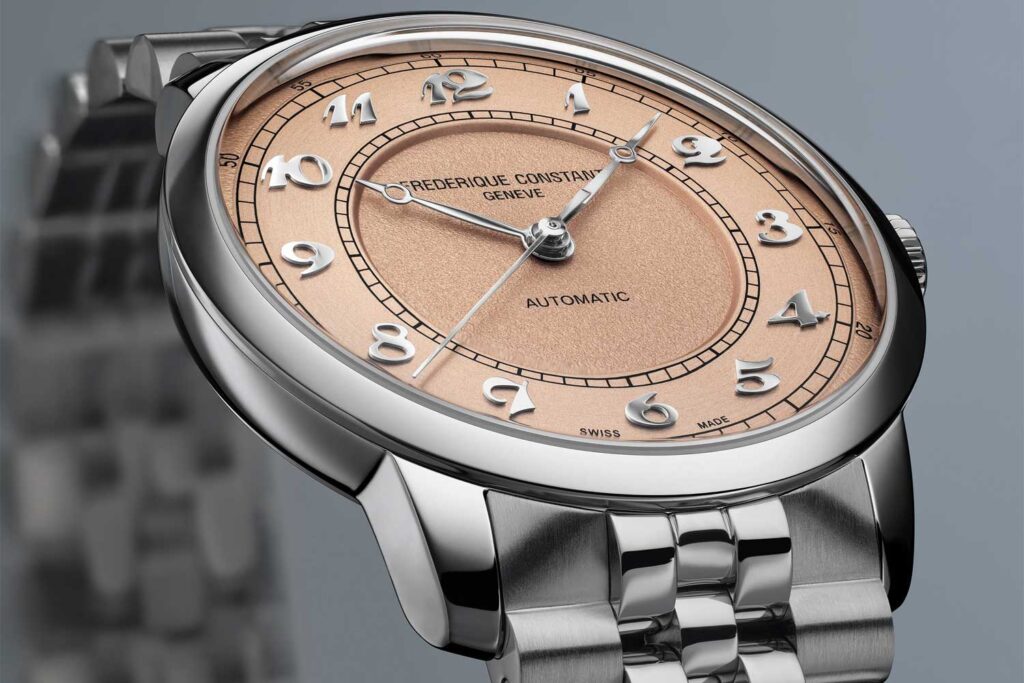 Nahaufnahme Zifferblatt der Classics Premiere von Frederique Constant