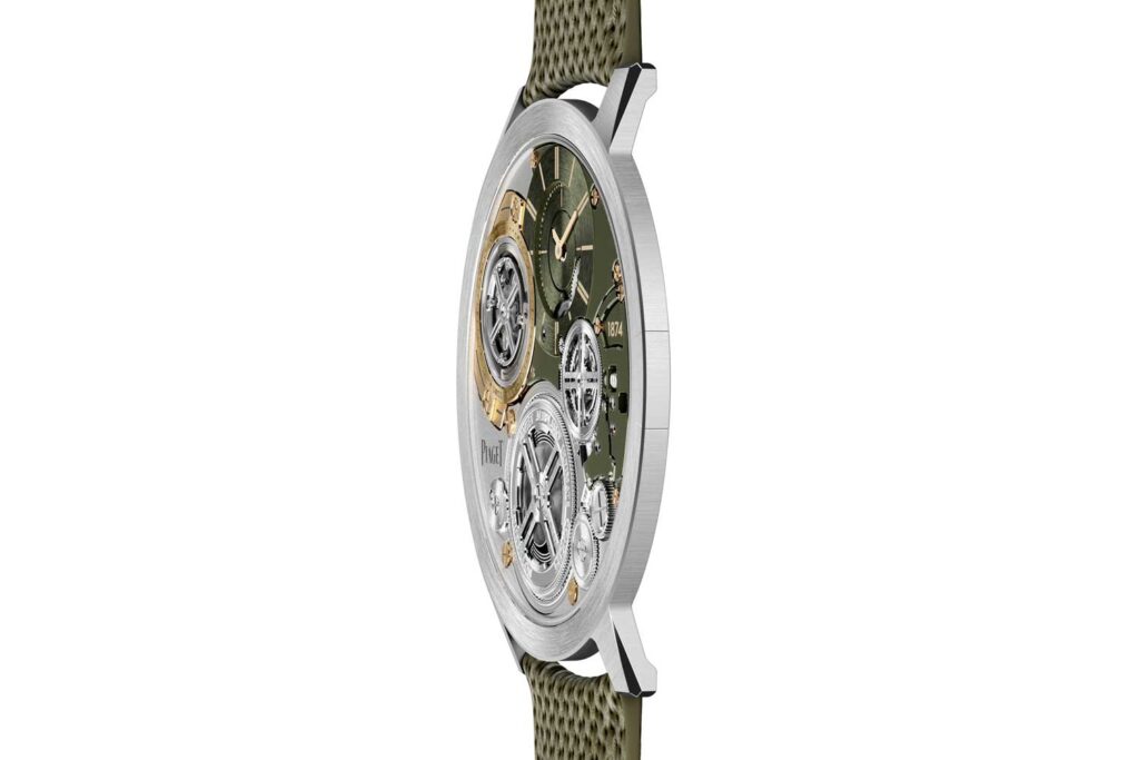 Seitenansicht der extraflachen Altiplano Ultimate Concept Tourbillon von Piaget