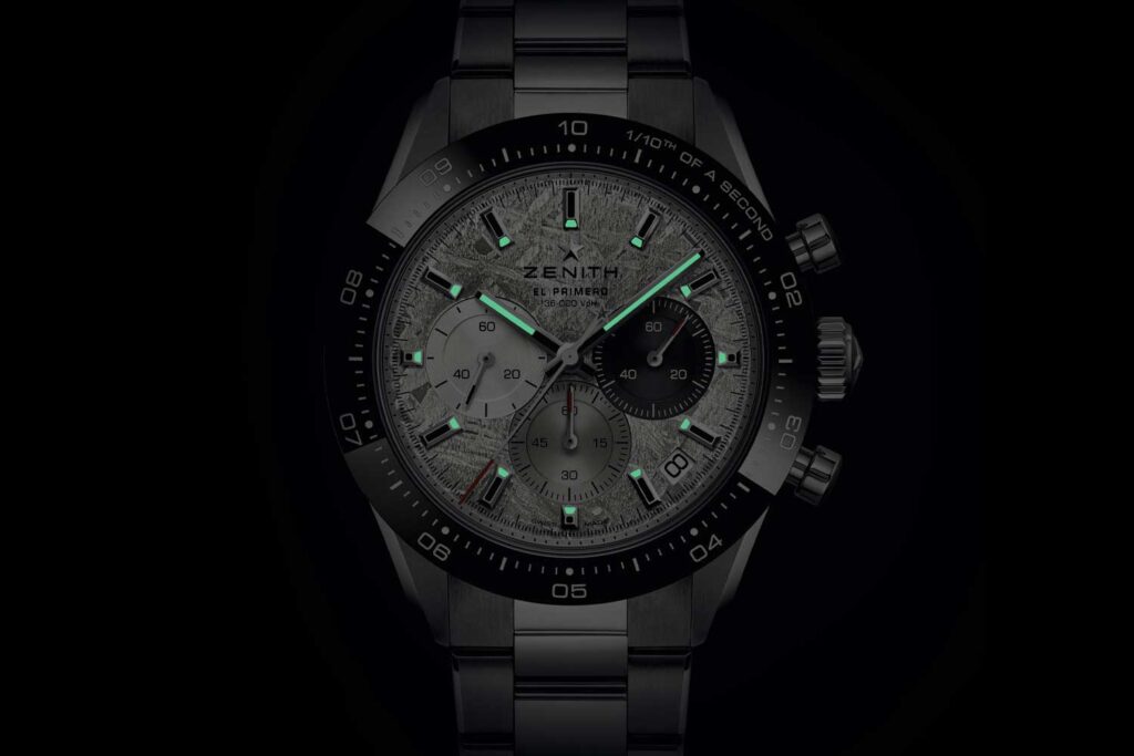 Chronomaster Sport Meteorite von Zenith mit leuchtendem Superluminova auf dem Zifferblatt