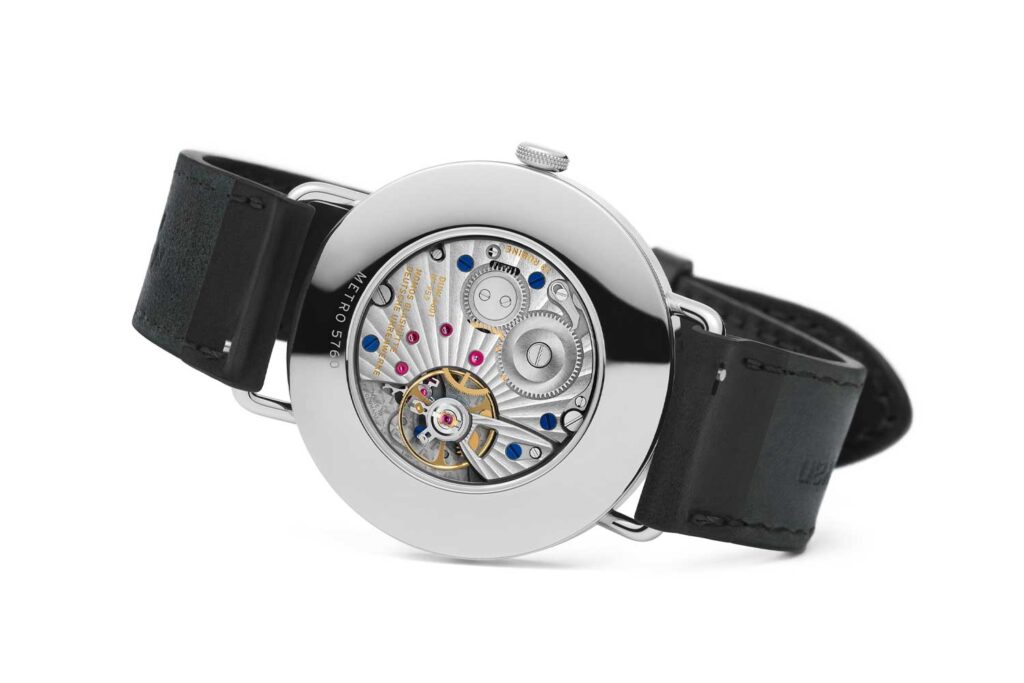 DUW 4601 von Nomos Glashütte Rückseite Metro 38 Datum von Nomos Glashütte