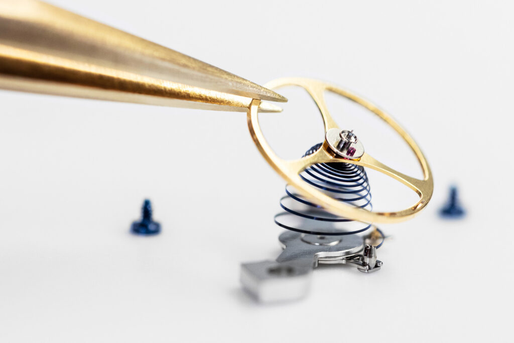 Nomos Swing System close-up