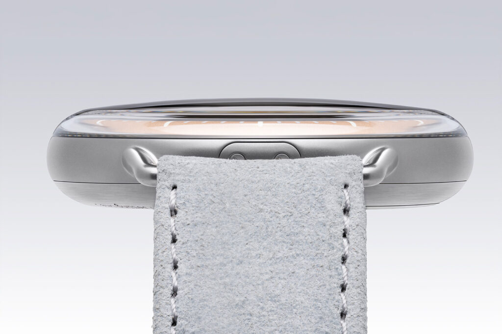 Type 1 Round Rose Gold by Ressence