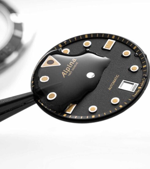 Zifferblatt mit Wassertropfen der Seastrong Diver Extreme Automatic von Alpina