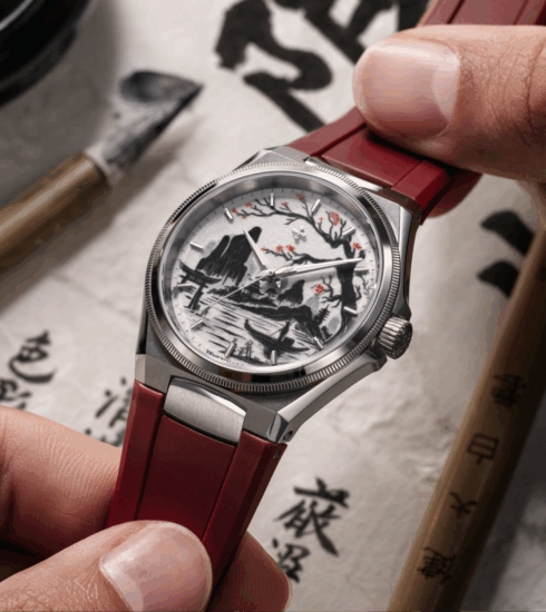 Ink painting on the dial