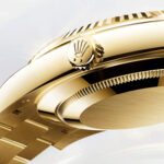Rolex Golduhr von der Seite