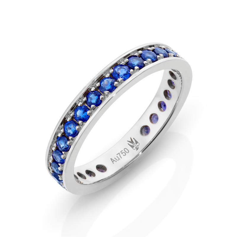 Memoire ring with sapphire