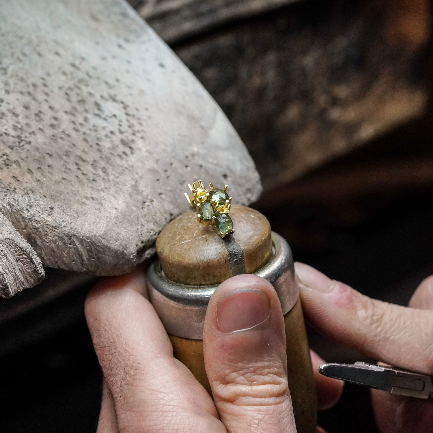 A family affair – the Milanese manufacturer Brusi values close ties.