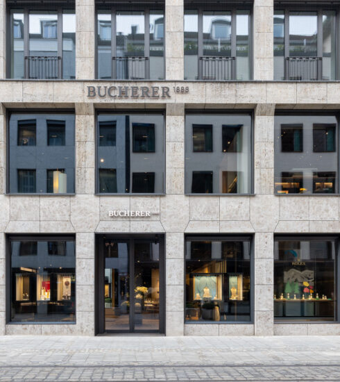 Fasse der neuen Bucherer Boutique in München