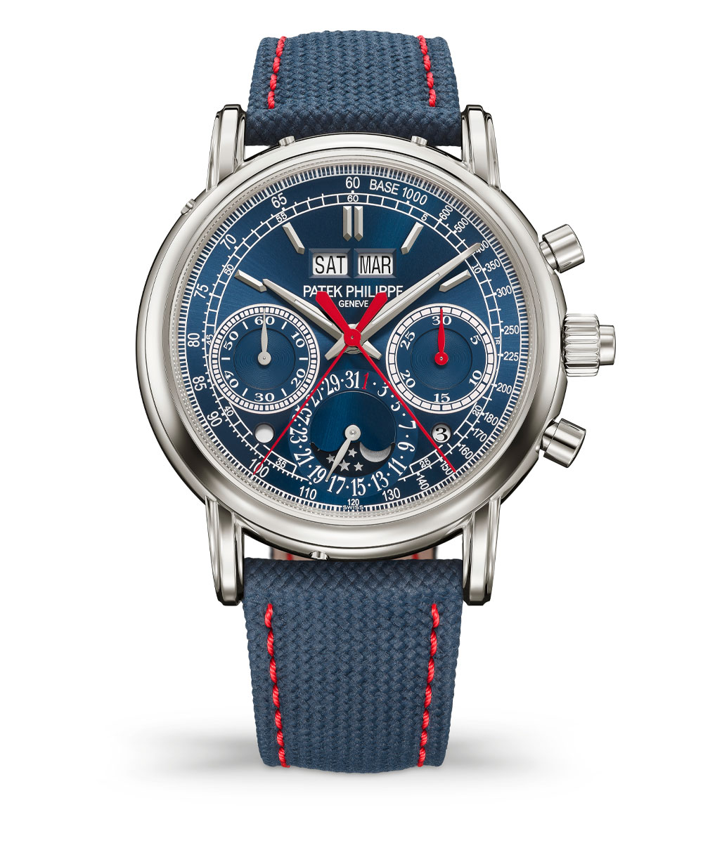 5204G-010 by Patek Philippe