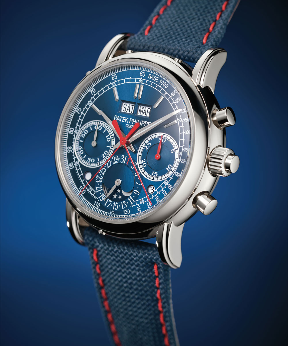 5204G-010 by Patek Philippe