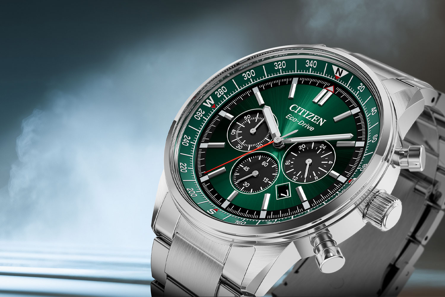Chronograph von Citizen mit Eco-Drive-Antrieb und grünem Metallzifferblatt