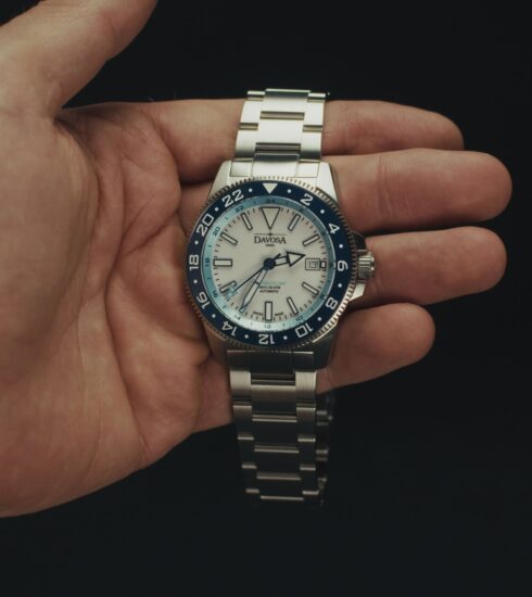 Davosa Argonautic World Traveller Hands On Review