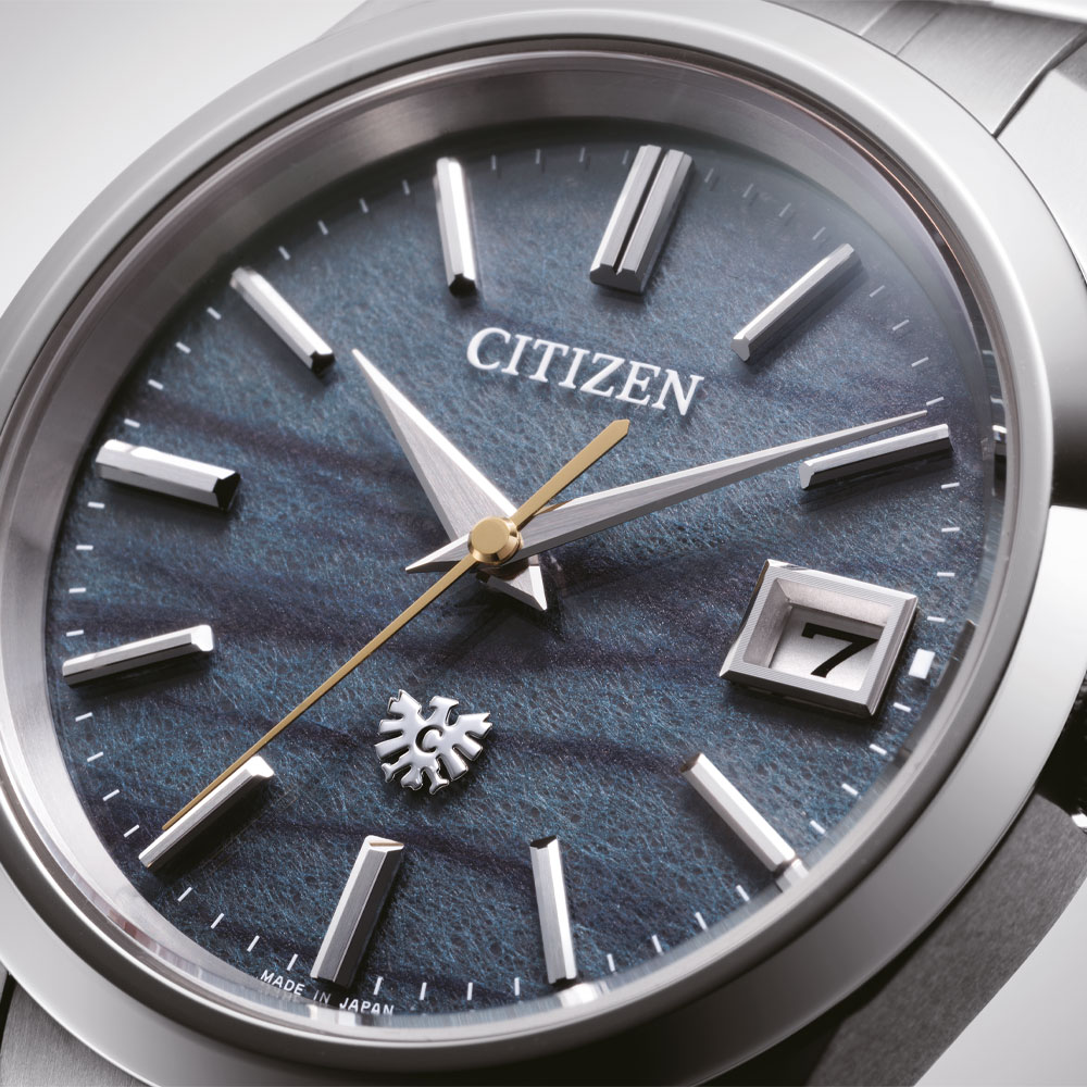 Modell von The Citizen mir Eco-Drive-Antribe und Washi-Zifferblatt