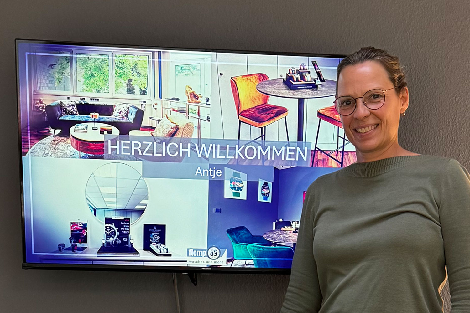 Antje Heepmann in der Uhren-Lounge von Florian Bach flomp89 in Neu-Isenburg
