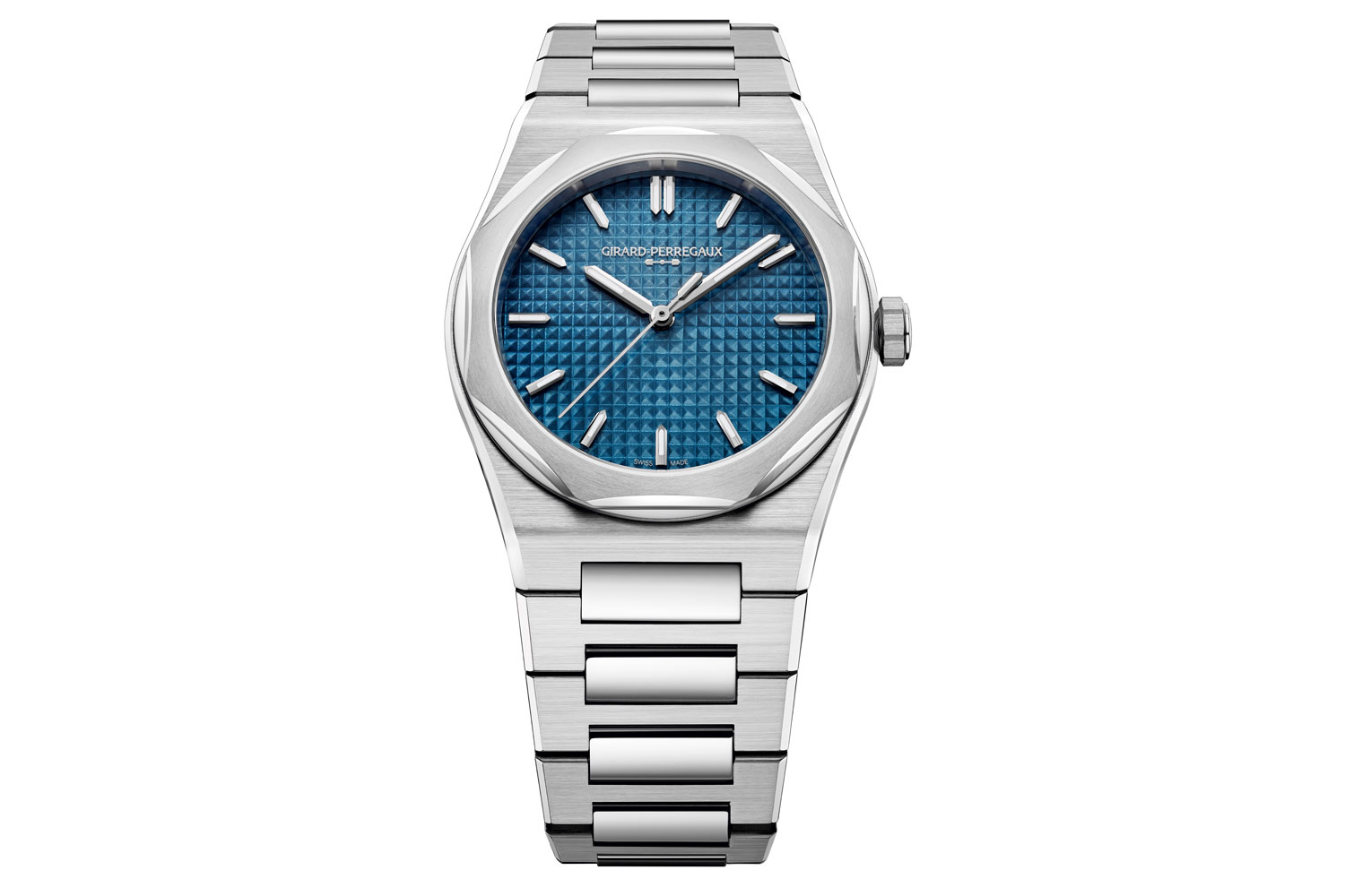 Girard-Perregaux Laureato Fifty 39 mm with a blue enamel dial and diamond bezel