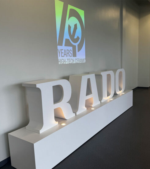 Bei Comadur von Rado