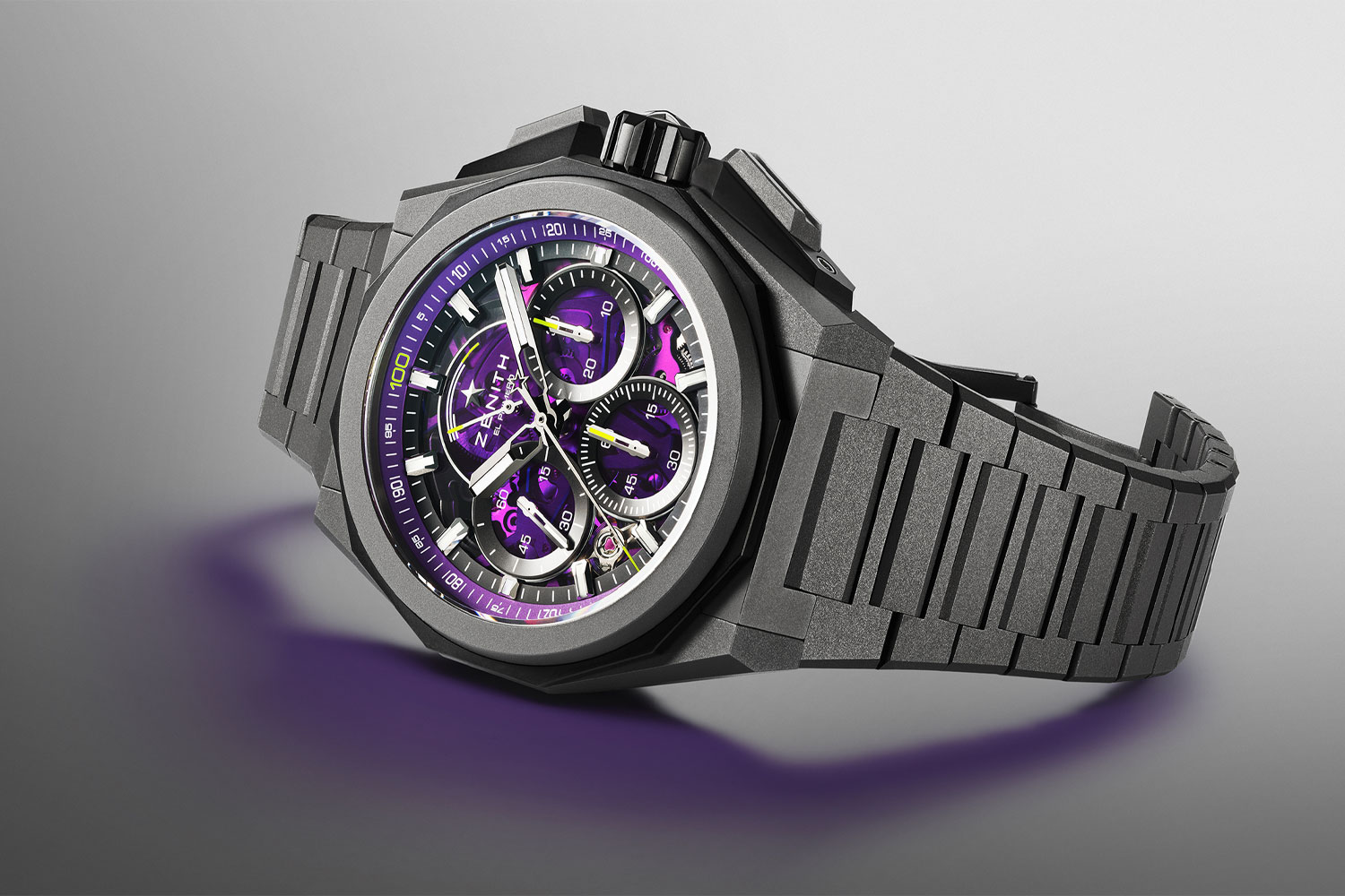 Zenith Defy Extreme Ultraviolet, auf der Seite liegend
