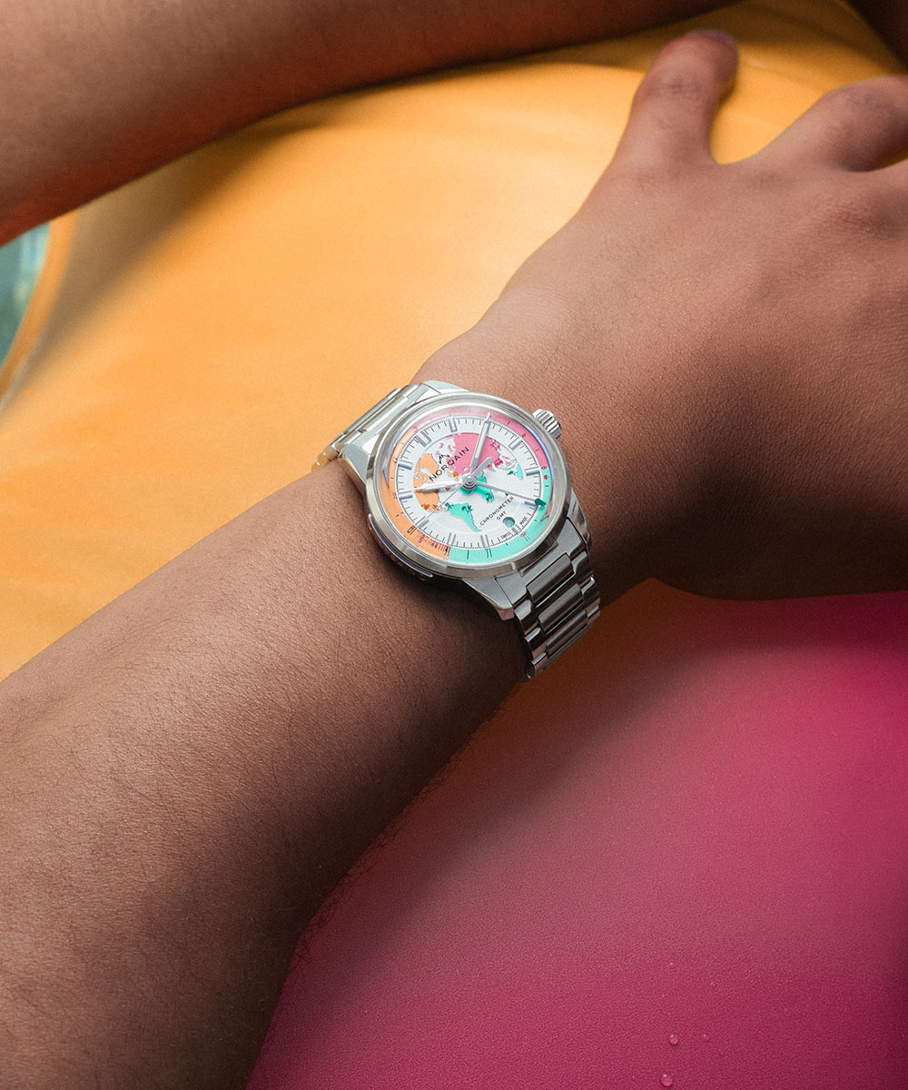 Freedom GMT Enjoy Life Holiday Limited Edition von Norqain am Handgelenk