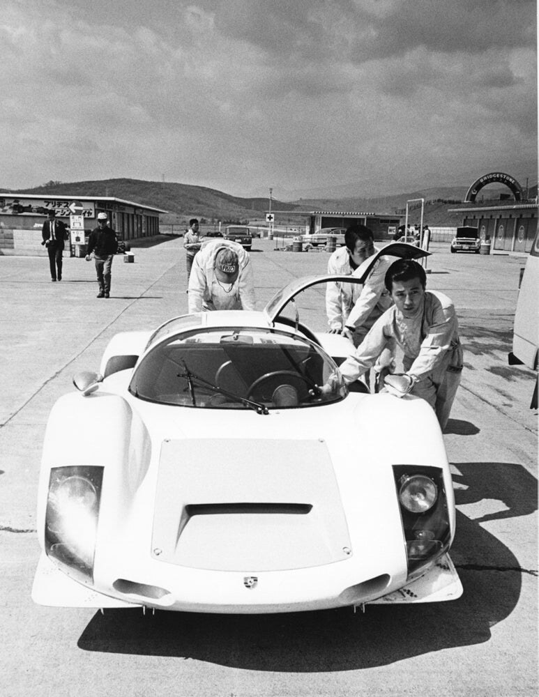 Tetsu Ikuzawa am Start des Japan Grand Prix 1967