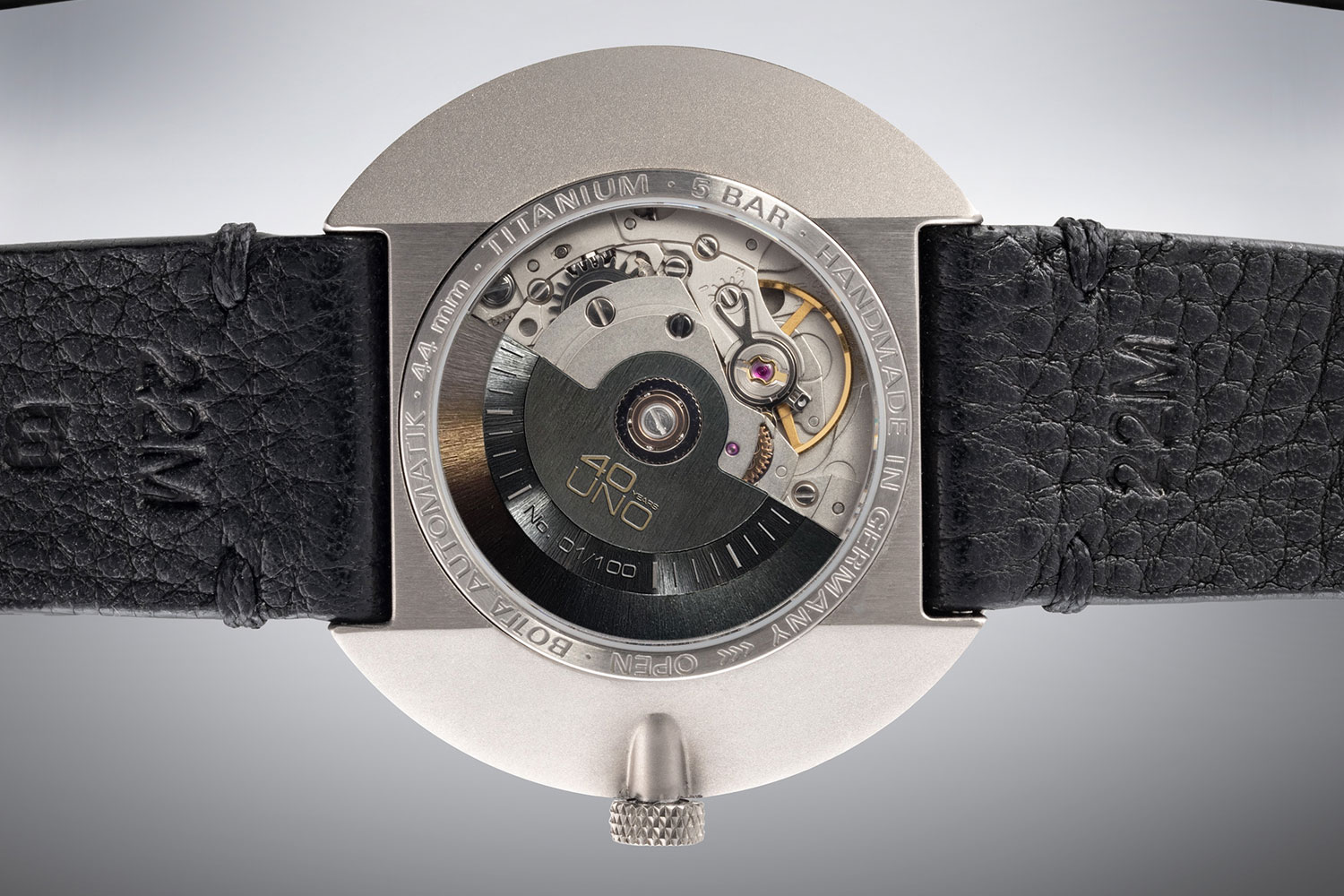 Rückseite der Uno Edition 40 von Botta Design
