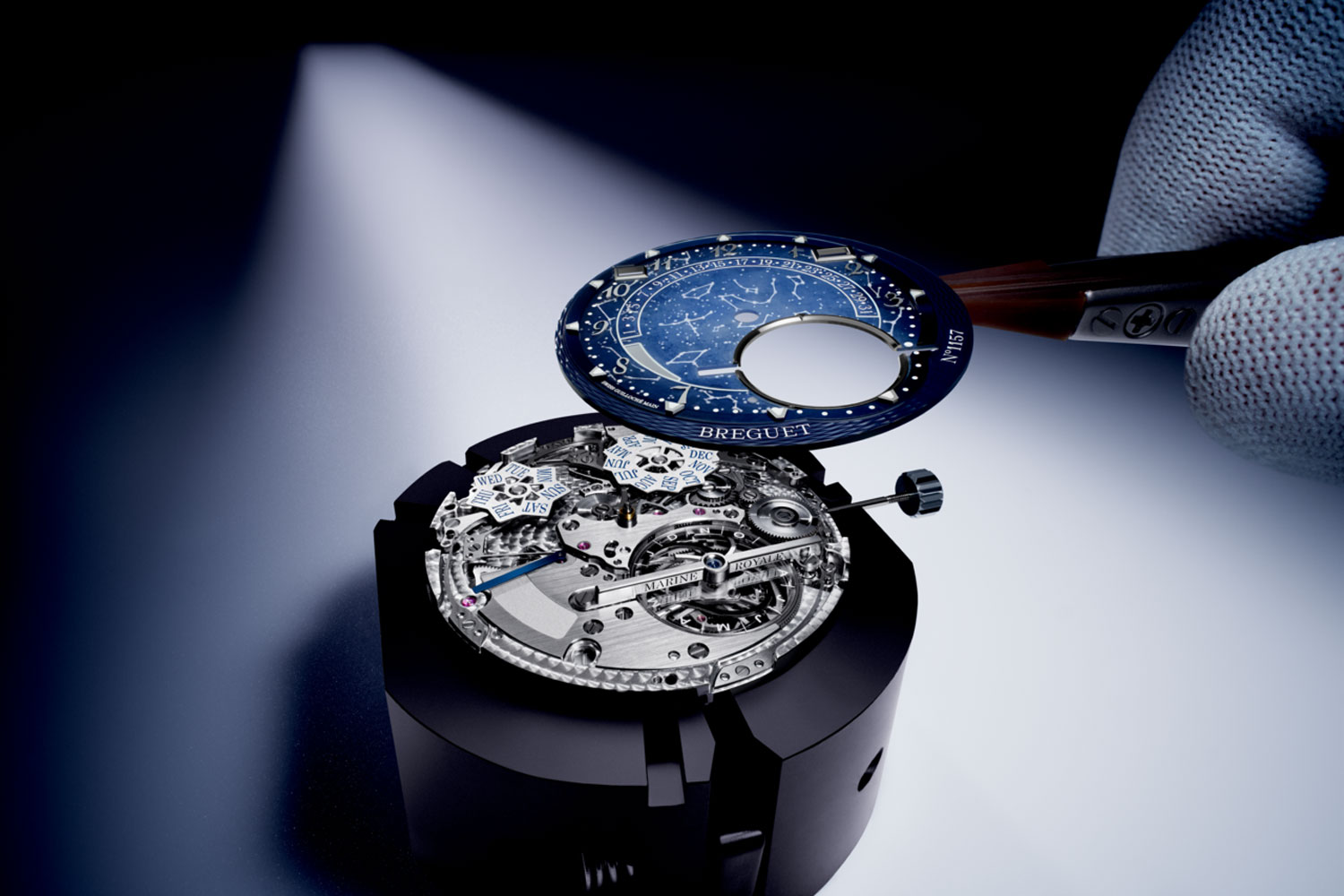 Marine Tourbillon Équation Marchante 5887 von Breguet in Platin, Montage Zifferblatt