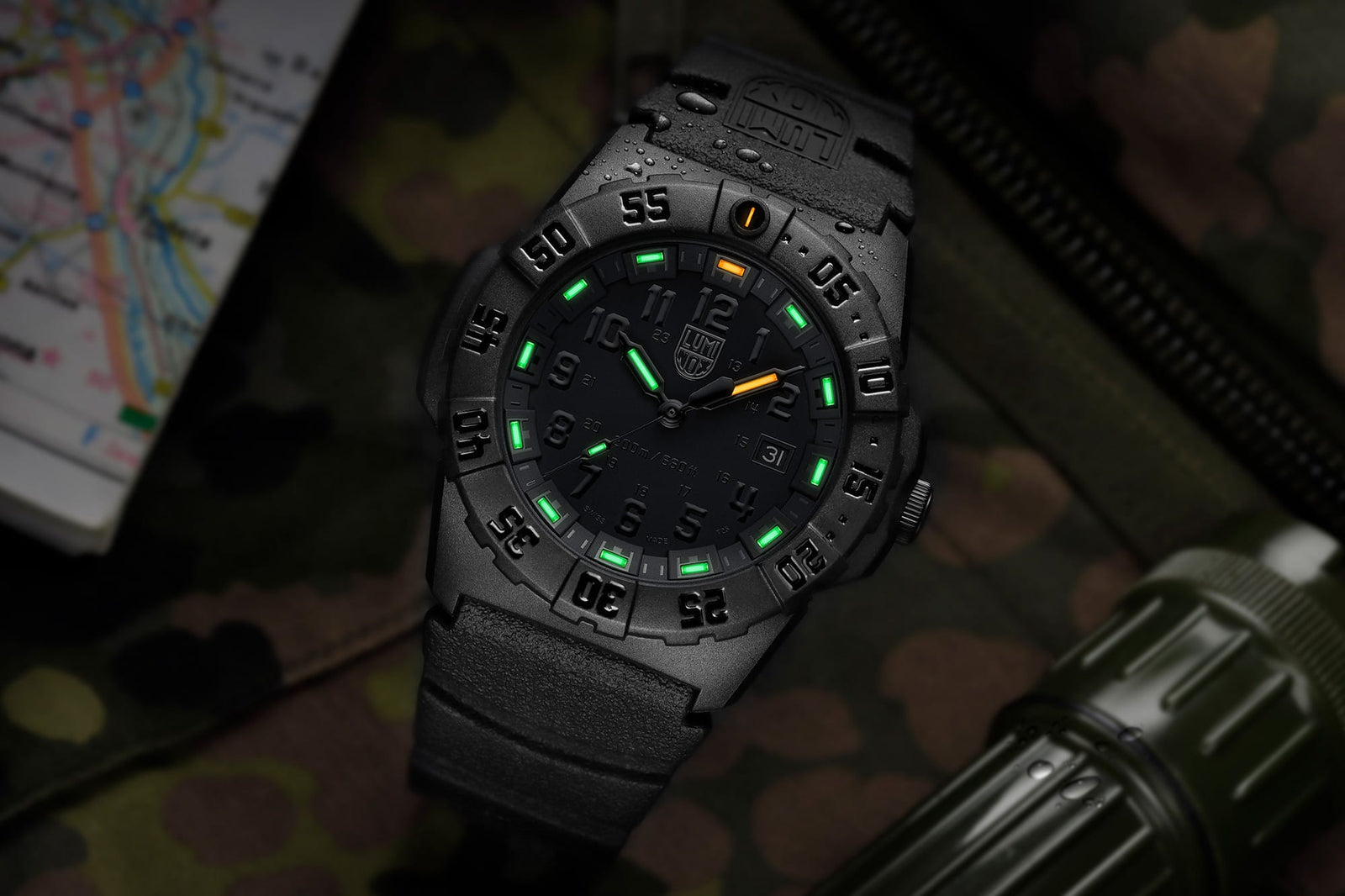 Neue Luminox Navy SEAL 3550 mit überarbeitetem 44-Millimeter-Gehäuse.
