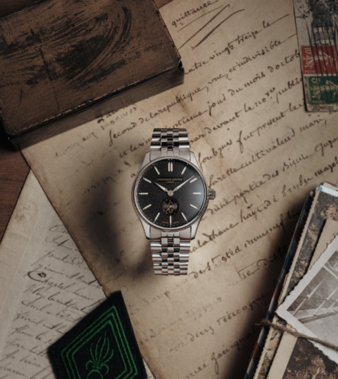 Classics Index Small Seconds by Frédérique Constant