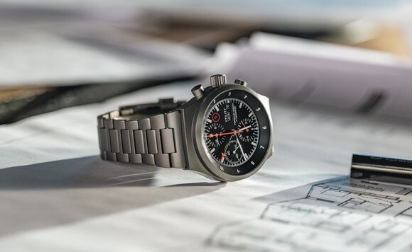 Porsche Design Chronograph 1 Utility with Titanium Strap